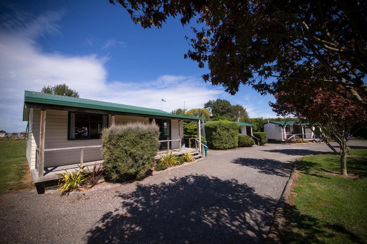 Motel The Clive Hideaway Exterior foto